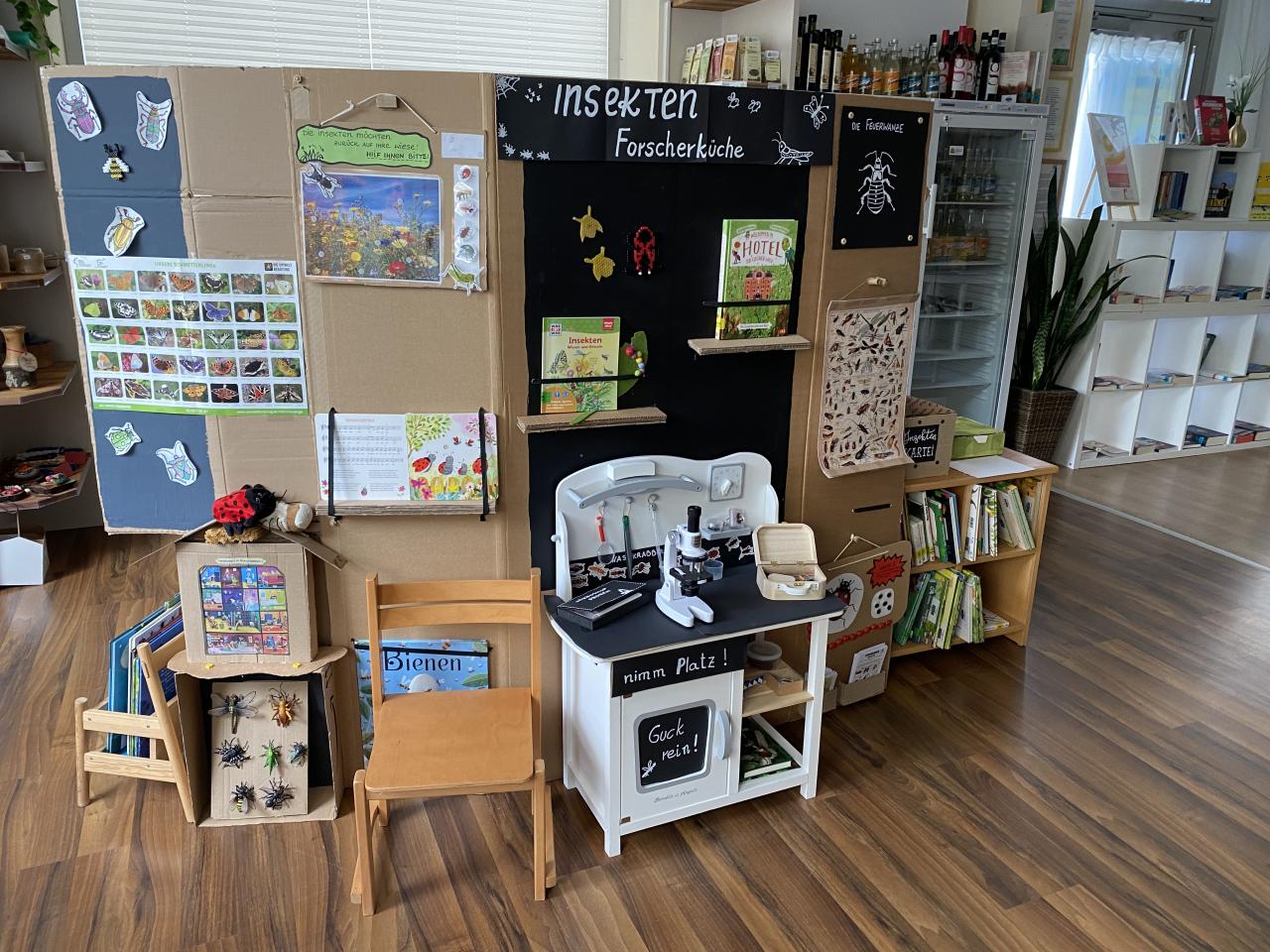 eine Mitmachstation in der Bibliothek