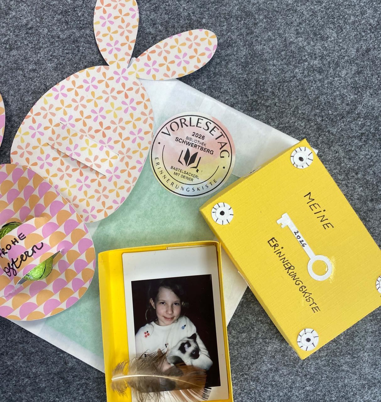 Erinnerungskiste und süße Kleinigkeit