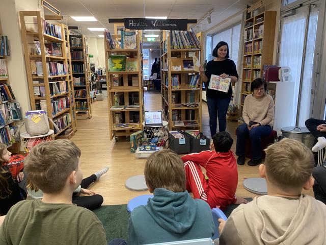 Bibliotheksbesuch